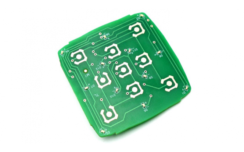 Two circuit board segmentation methods and multilayer circuit board segmentation methods